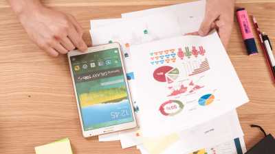 Como o Social Commerce Redefine a Experiência de Compra